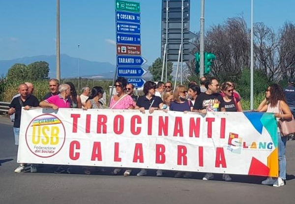 protesta-usb-calabria_0ffd6.jpg
