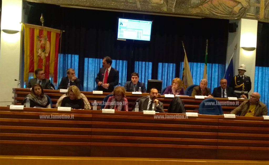Provincia Catanzaro, prende forma "Sportello Europa" a sostegno degli 80 comuni