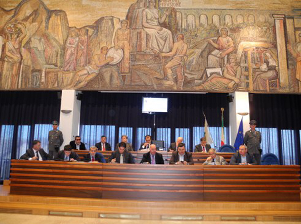 Provincia di Catanzaro mantiene quota in società