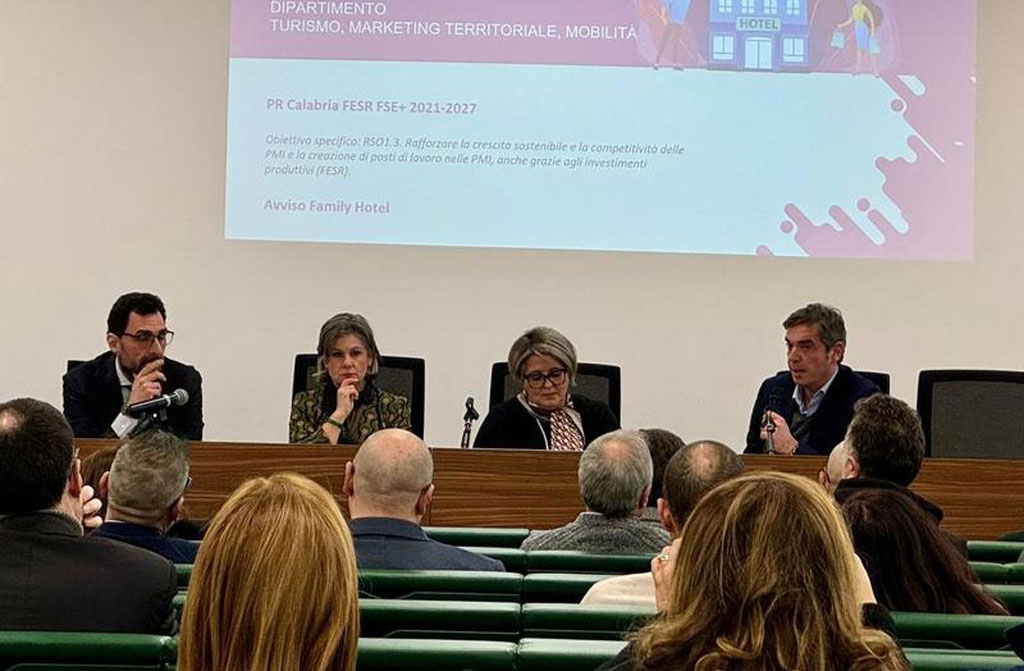  Famiglie in viaggio, Occhiuto: "Regione investe 16 milioni per alberghi anche a misura di bambini" 