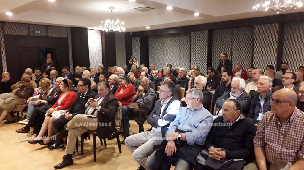pubblico-2019-d-alema1.jpg