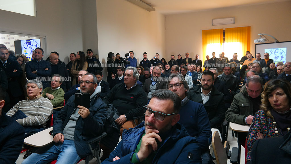 pubblico-accademialega-lamezia.jpg