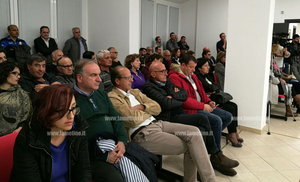 pubblico.jpg