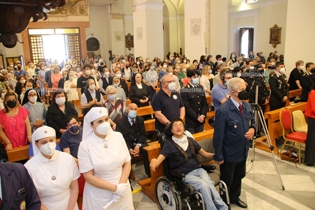 pubblico_9b9e0.jpg