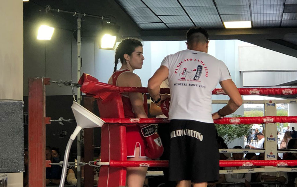 Pareggio per la giovane pugile lametina De Fazio al torneo europeo di Catania