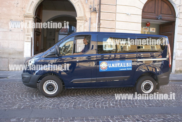 Lamezia: Un nuovo mini pullman per lavoro svolto da Unitalsi