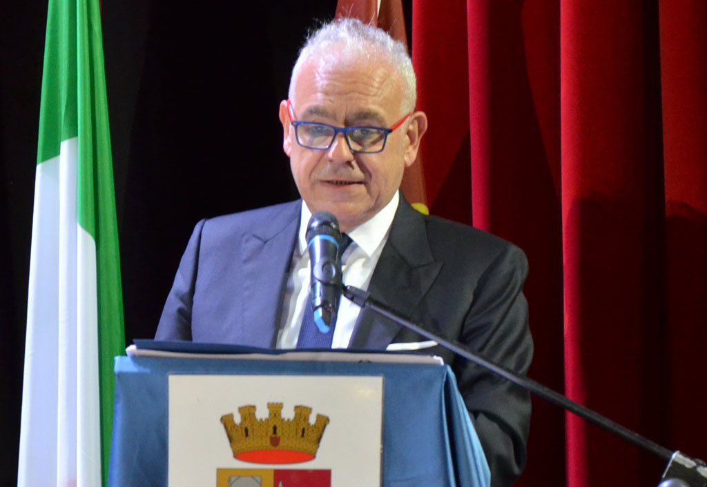 questore-salvatore-la-rosa_27343.jpg