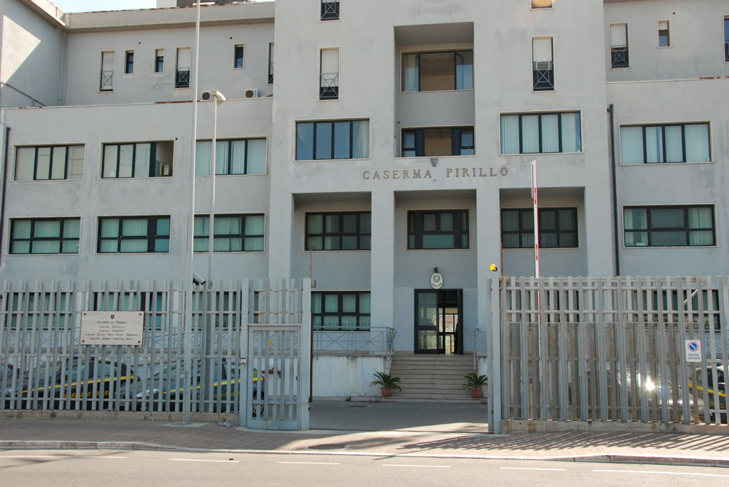 Frode fiscale da 650 mila euro, denunciato imprenditore a Crotone
