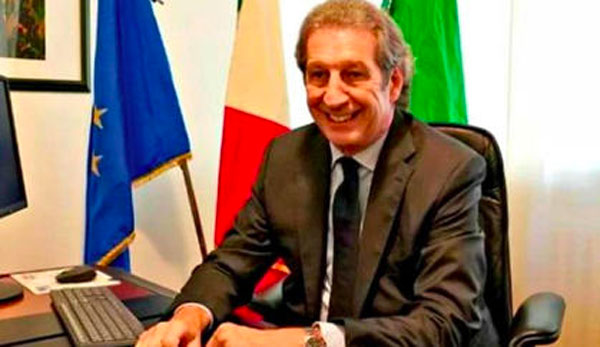 Coronavirus, "medici in prima linea hanno bisogno di una sola voce": appello di Fismu dopo morte presidente Omceo Roberto Stella