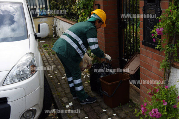 raccolta_porta_a_portas2.jpg