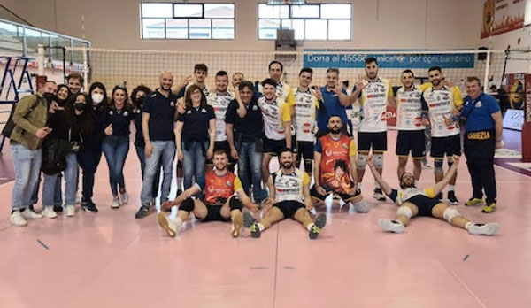  Raffaele Lamezia batte 3-0 Gupe Volley CT