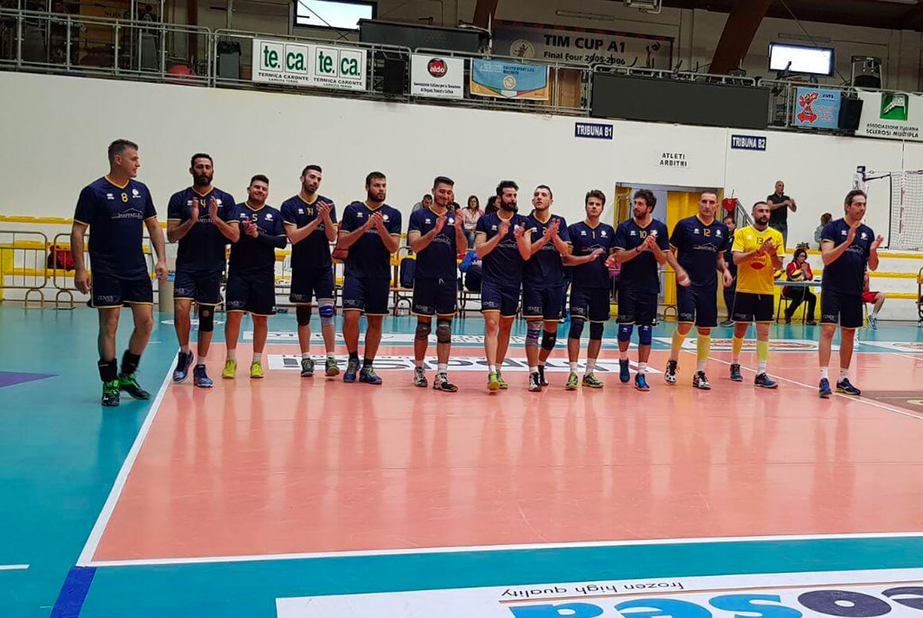 Volley, Raffaele Lamezia batte 3-0 in trasferta la Tonno Callipo