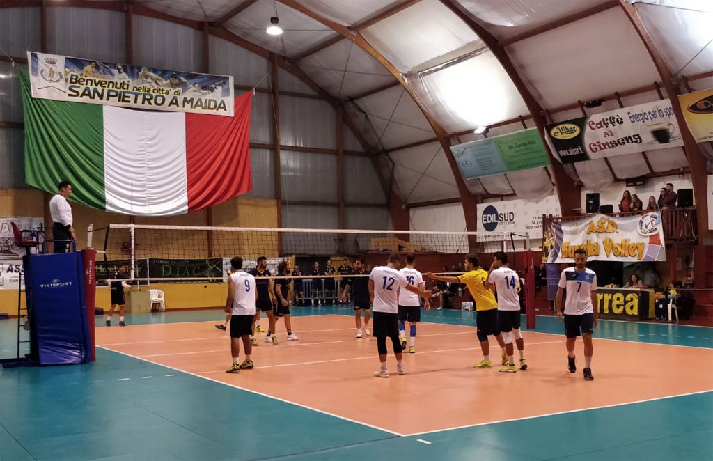 Volley, inizia con una sconfitta il campionato per la Raffaele Lamezia