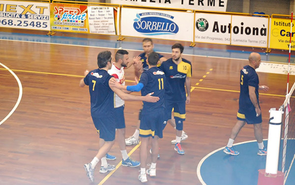 Raffaele Lamezia si impone sul volley Modica 3-0 