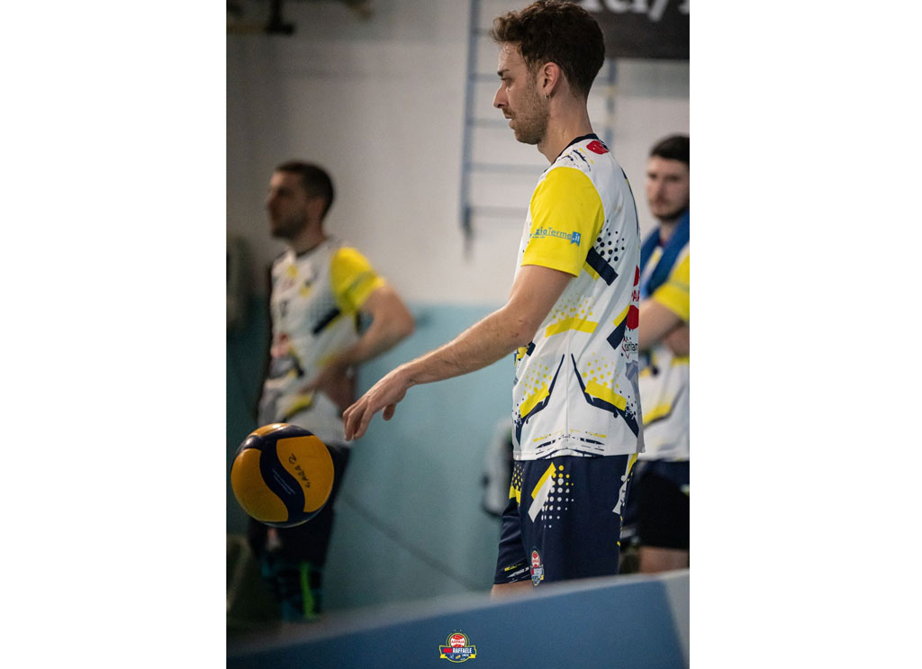 La Raffaele Arpaia Lamezia conquista la vittoria contro il Volley Letojanni