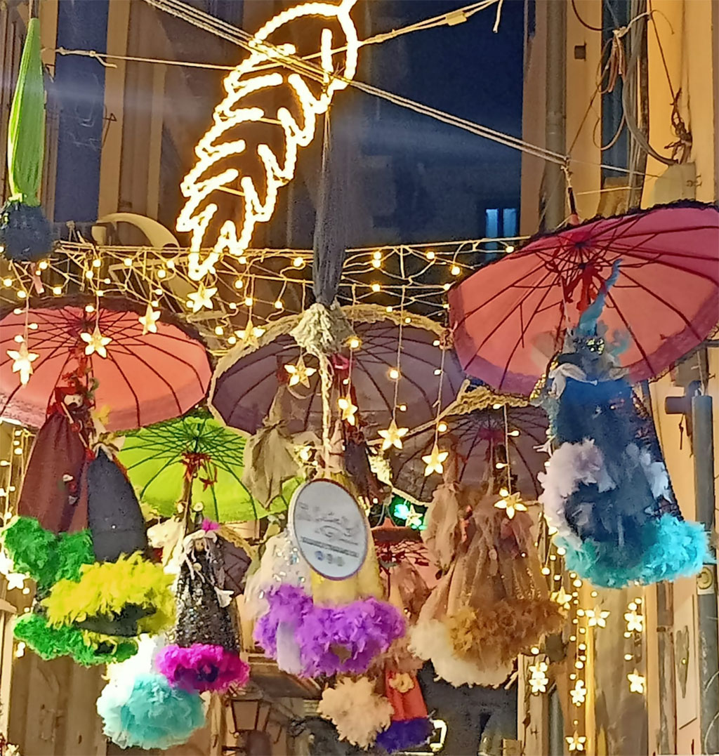 ragazzi-ardito-don-bosco-visitano-luminarie-Salerno_bce8d.jpg