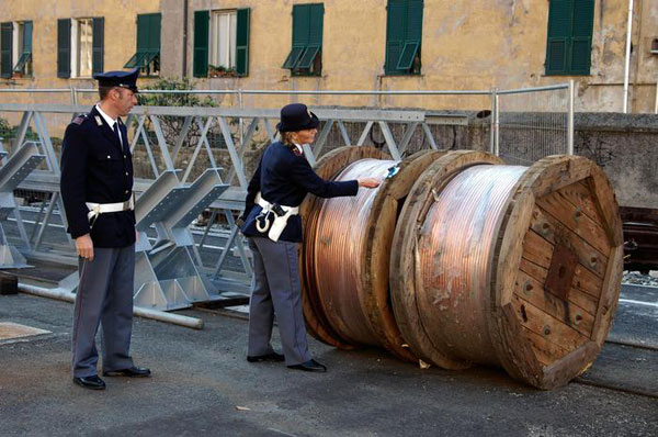 Trovati da Polizia ferroviaria 1250 chili di rame rubato a Reggio