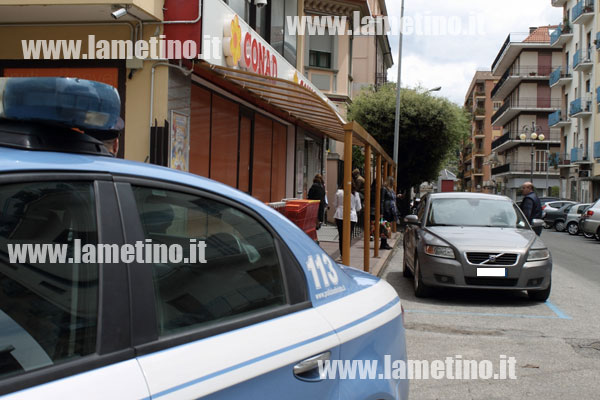 rapina-conad-maggio-2014-3.jpg