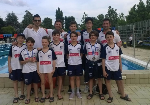 Nuoto: Trofeo Bissolati, argento e bronzo per la Rari Nantes Lamezia