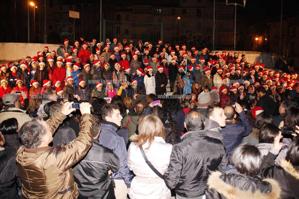 Lamezia: recital di Natale per gli studenti del Borrello-Fiorentino
