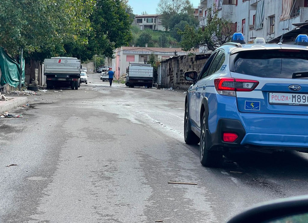 Mezzi di cantiere rubati e venduti all'estero, 9 arrestati: a Reggio Calabria agiva sodalizio in tutta Italia