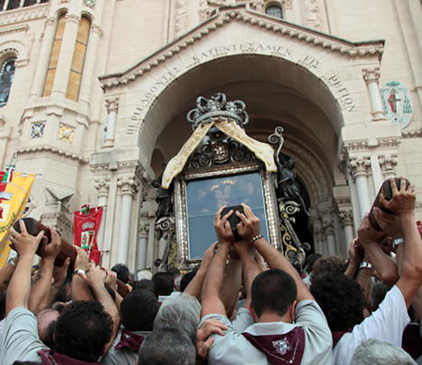 In migliaia a processione Madonna Consolazione a Reggio Calabria