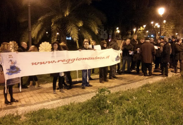 Calabria: Sit in davanti Procura Reggio a 5 anni da attentato