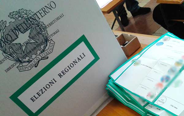 Regionali, scrutatore positivo al Covid a Castrolibero: negativi altri componenti seggio, spoglio procede