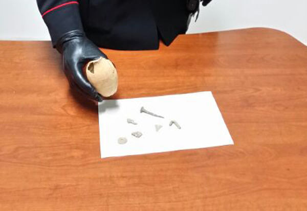 reperti-greco-romani-carabinieri-denuncia.jpg