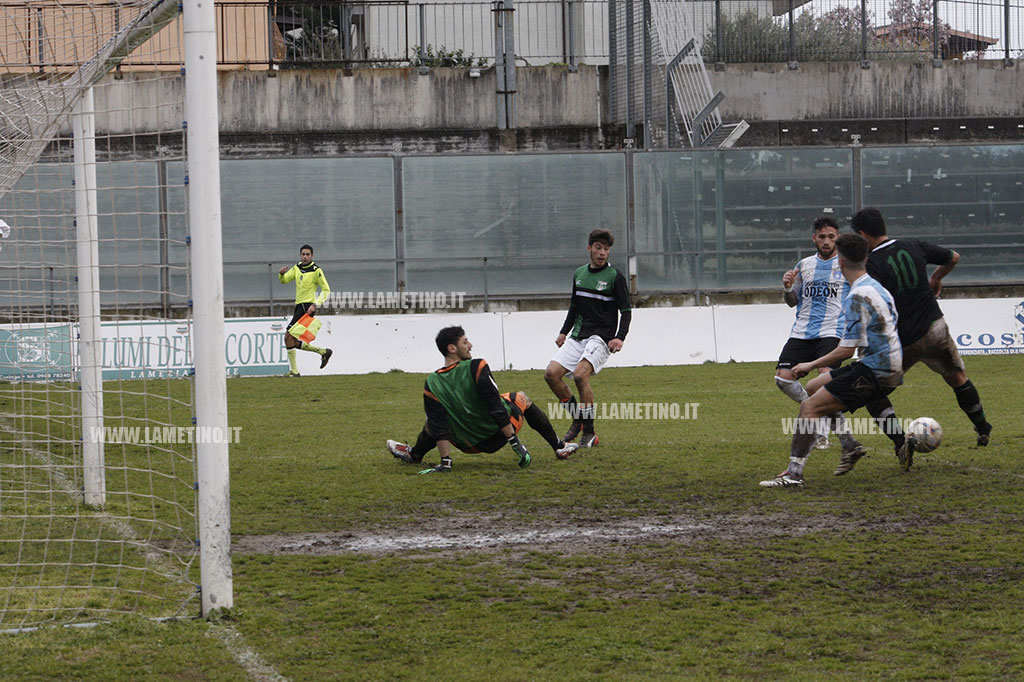 Calcio, la Vigor Lamezia supera la Paolana 1-0