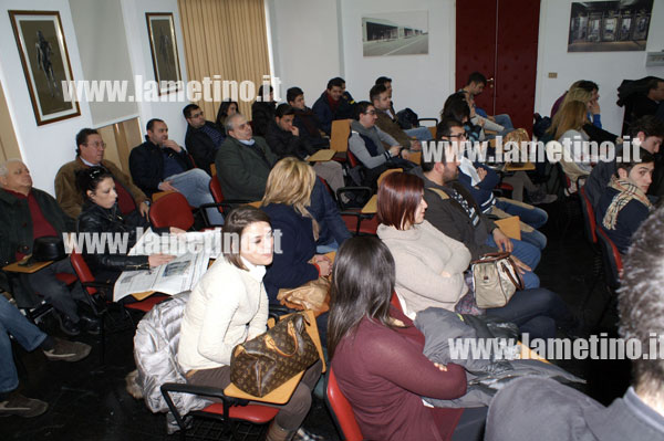 riccardi-lista-monti-lamezia-ter-platea.jpg