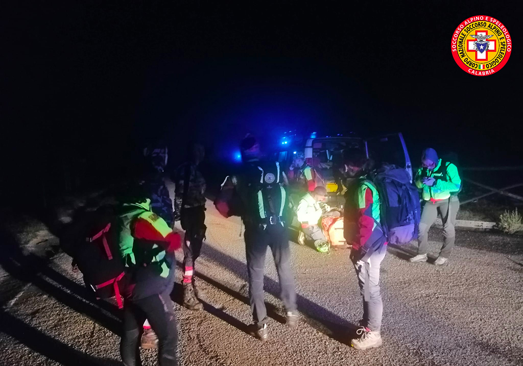 Va a funghi e non rientra a casa, 74enne disperso nel Cosentino: in corso le ricerche