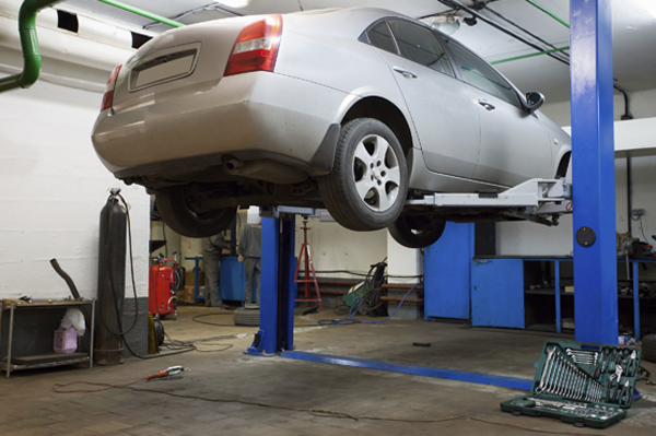 Auto: In Calabria nel 2013 spesi 533 mln per manutenzione e riparazioni 