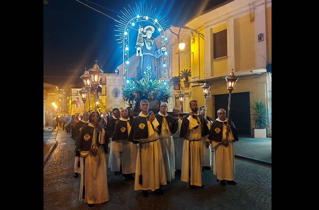 Lamezia, ricreata processione di Sant’Antonio per le riprese de “L’afide e la formica”