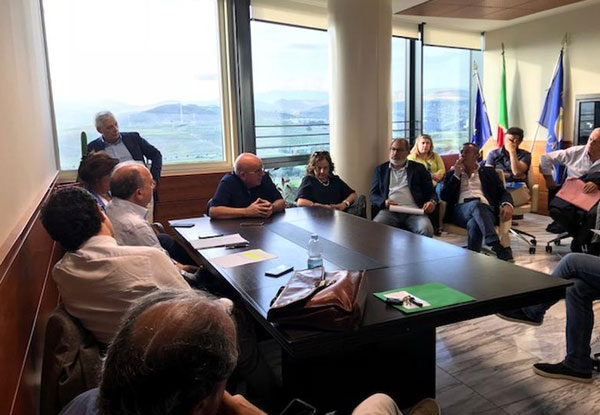 Incontro tra direttori generali Asp e Aziende Sanitarie con Oliverio e Pacenza: “Nel 2017 certificato debito di 101 milioni di euro”