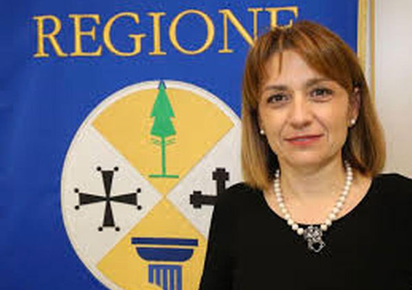 Regione, approvata graduatoria provvisoria domande finanziamento avviso "Competenze digitali"
