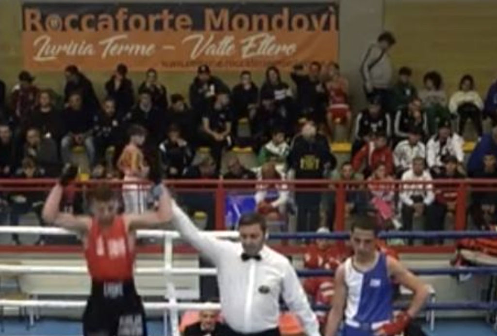 Campionati italiani di pugilato schoolboy e youth, vince ottavi di finale l'atleta lametino Alessandro Pullia