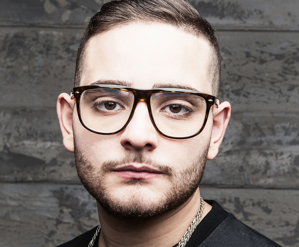 Il "Wake up tour" di Rocco Hunt fa tappa nel vibonese