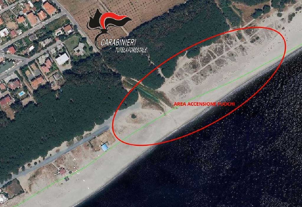 Controlli speciali dei carabinieri contro i roghi in spiaggia nel catanzarese