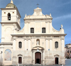 Monsignor Satriano apre Porta Santa a Rossano 