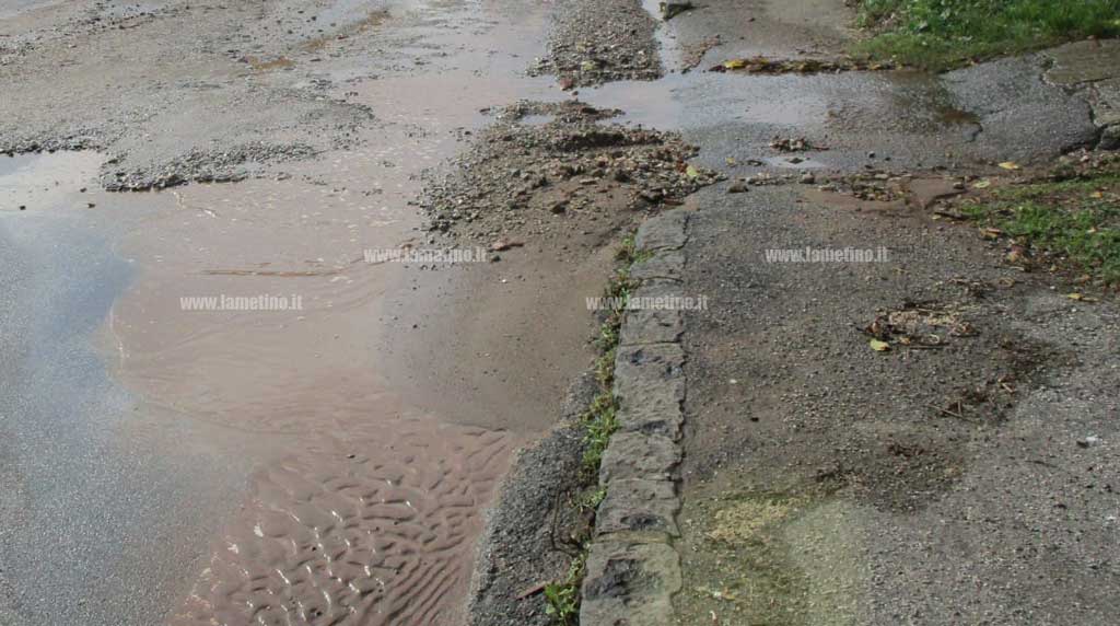 Lamezia, Italexit su mancanza d'acqua e chiusura scuole: "Situazione inaccettabile, dotare i plessi di cisterne"