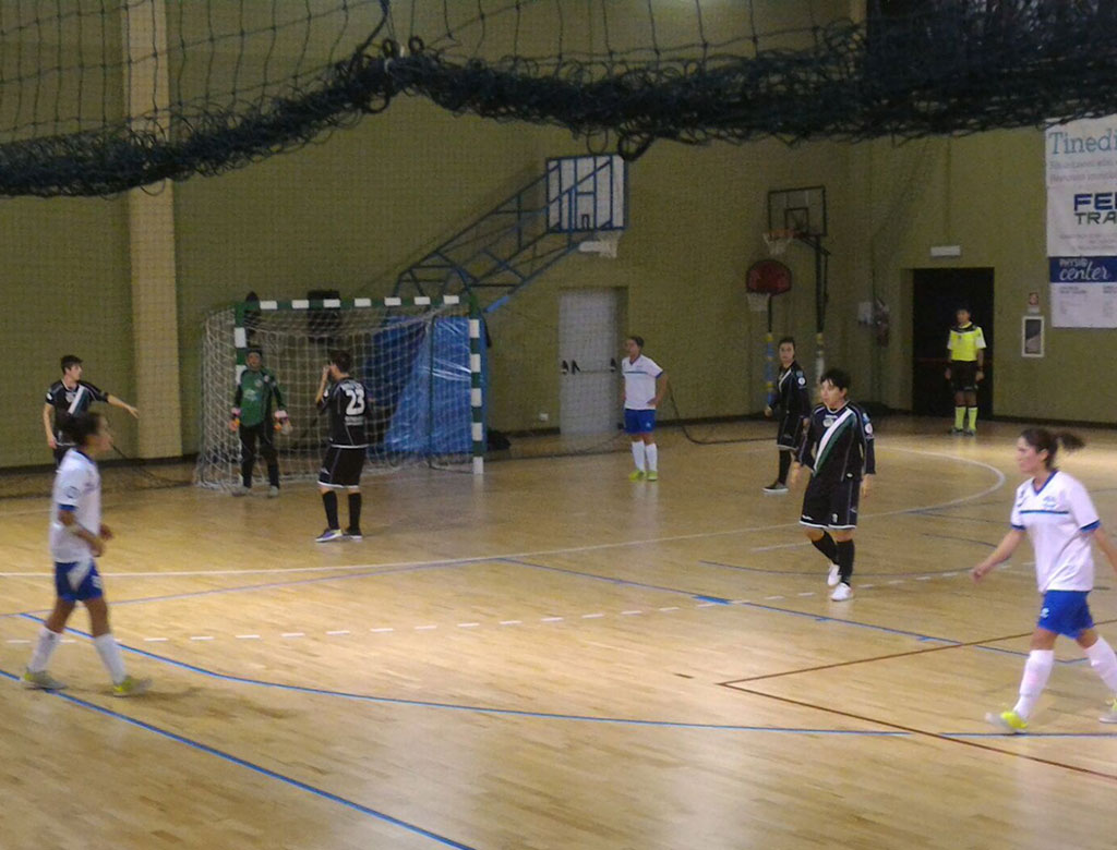 Calcio a 5 femminile: Royal team si impone sul Noci 5-0