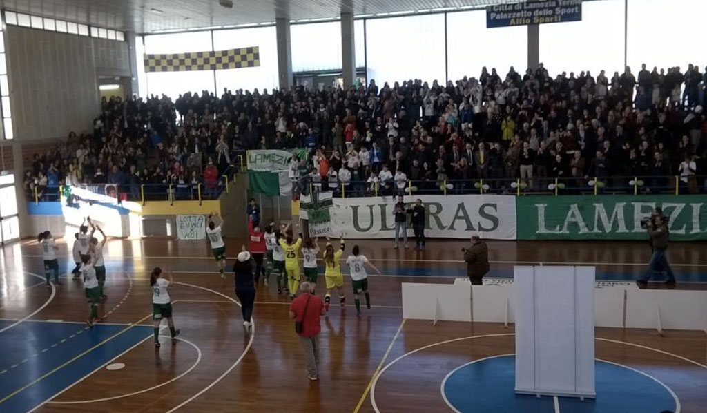 La Royal Team Lamezia ospita San Cataldo per sigillare i play off
