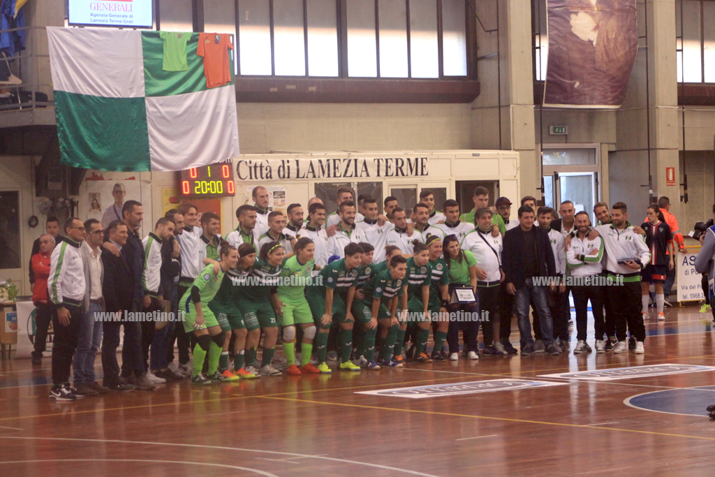 Royal Team Lamezia batte Molfetta 5-0, nell’intervallo gemellaggio con la Vigor
