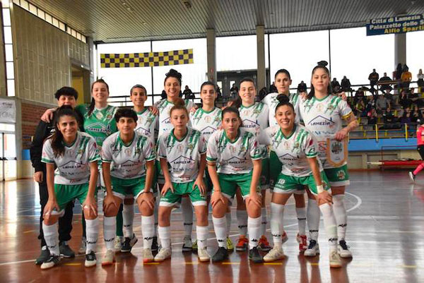 Royal Team Lamezia fermata al Palasparti dalla formazione pugliese