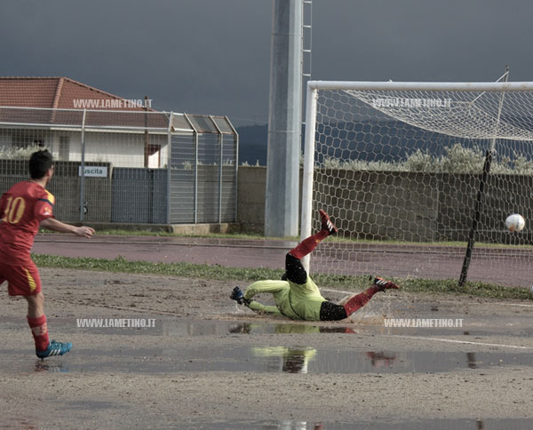 Calcio: bastano 20 minuti al Sambiase per archiviare partita contro il Corigliano