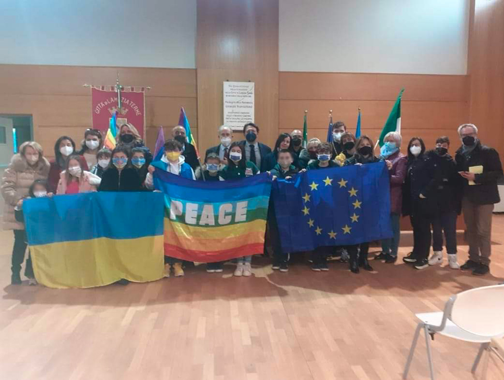 Lamezia, incontro nella sala Consiliare con una delegazione di cittadini ucraini
