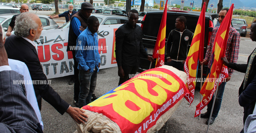 salma-sacko-aeroporto-lamezia1.jpg