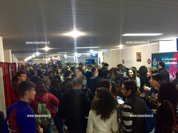 salone-studenti-campus-lamezia-4.jpg