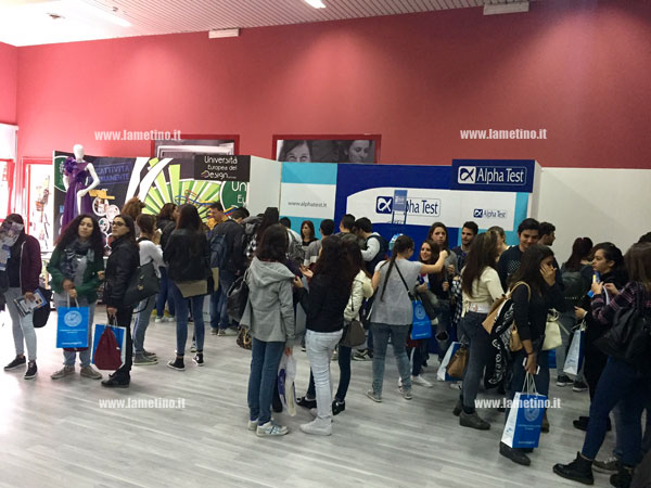 salone-studenti-campus-lamezia-5.jpg